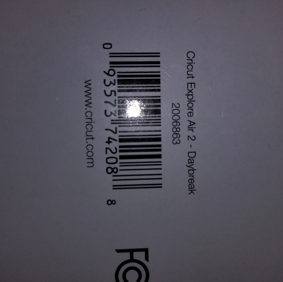 Cricut - Picture 3 of 3